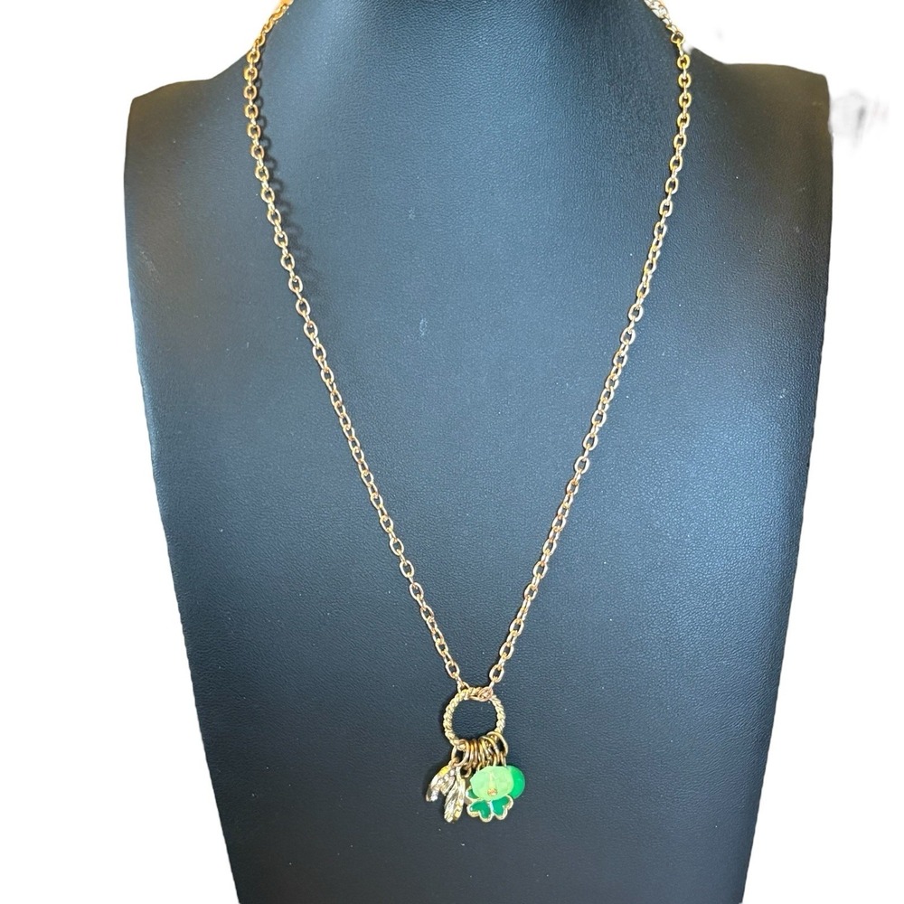 Charming Charlie St. Patrick's Day Necklace Charm Pendant Shamrock‎ Gold Tone